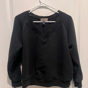 A New Day size Small Women's Black V-Neck Sweatshirt